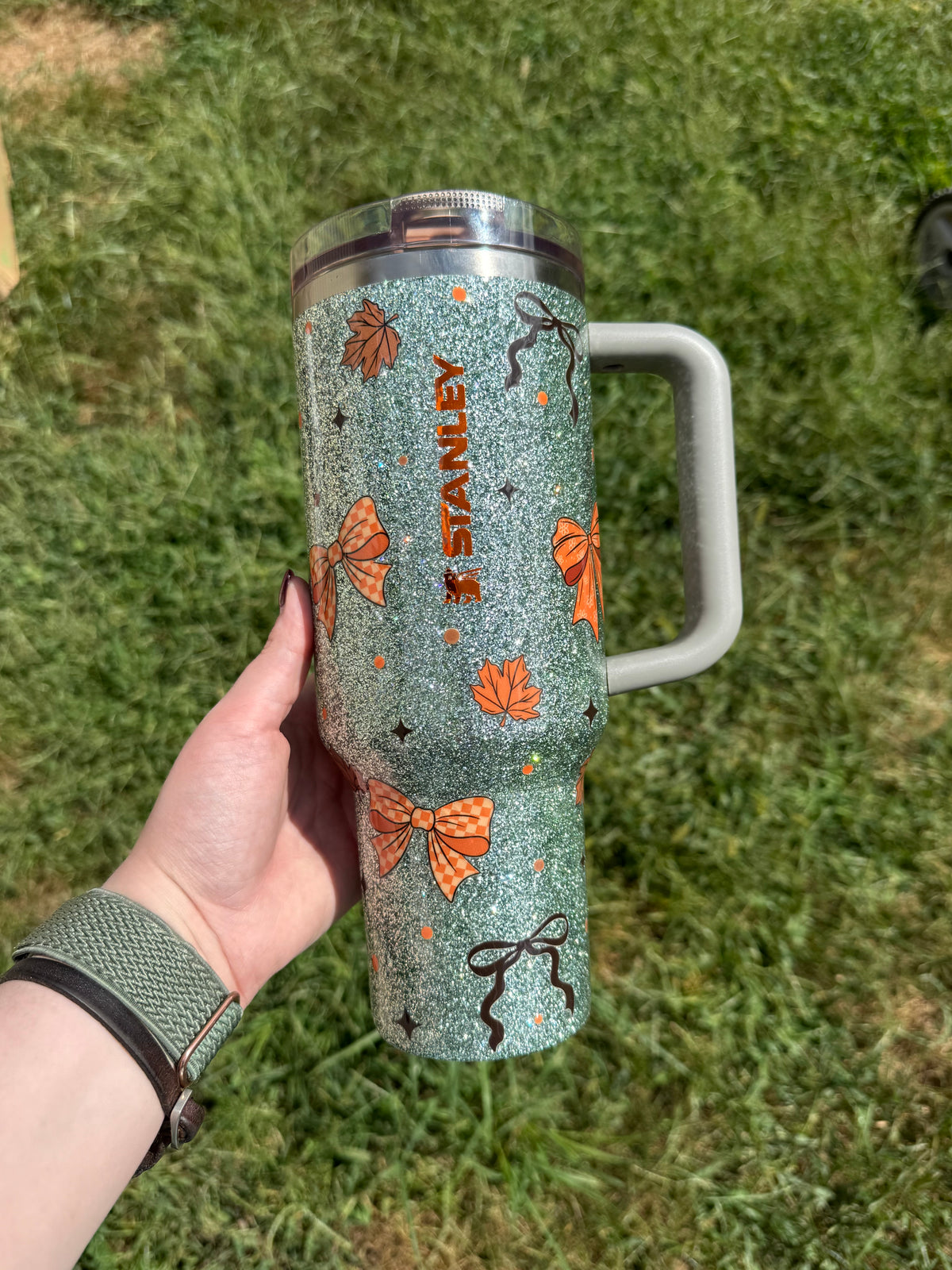 40oz Sage with Thankful Bows Stanley ProTour (Ready to Ship)